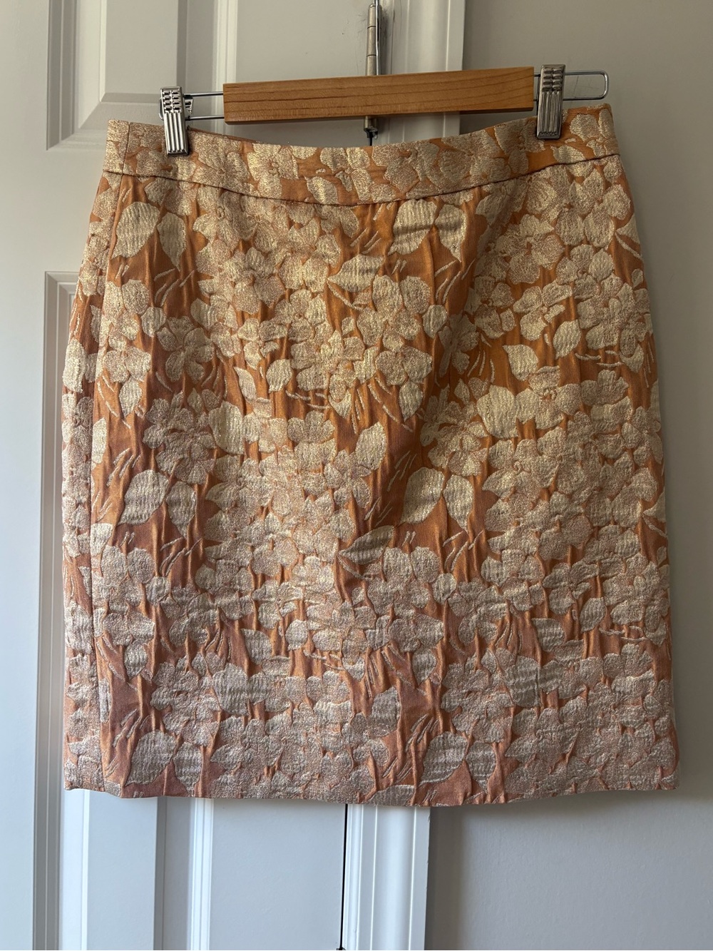 Talbots Peach and Gold Brocade Pencil Skirt